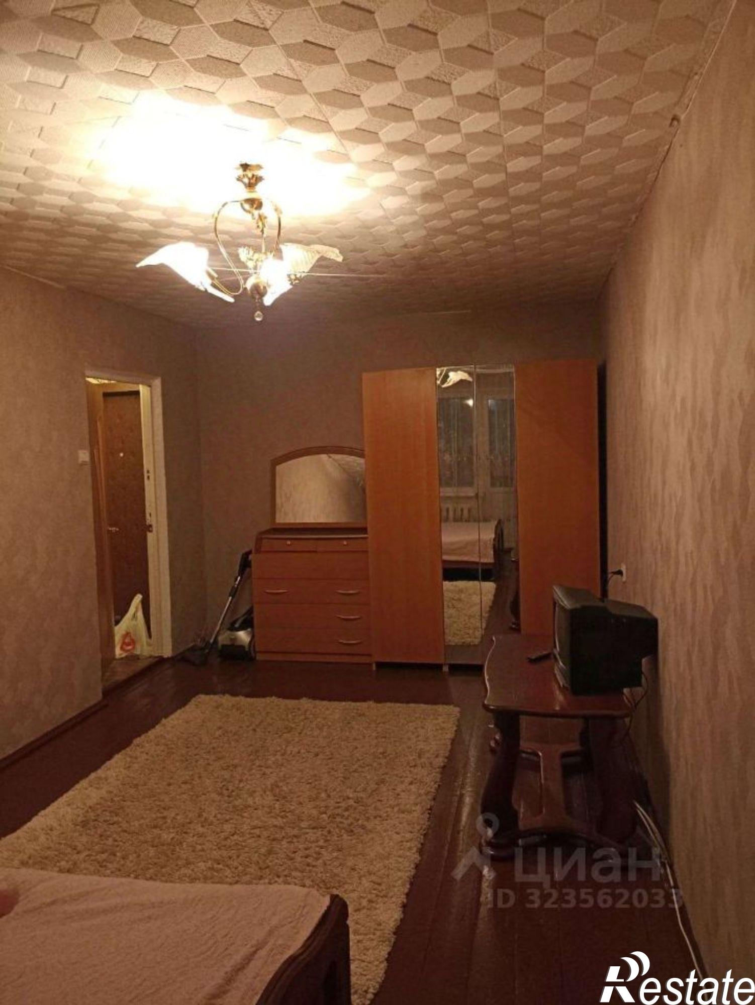 Купить квартиру за 1 000 000 рублей на улица 60 лет Октября, 10