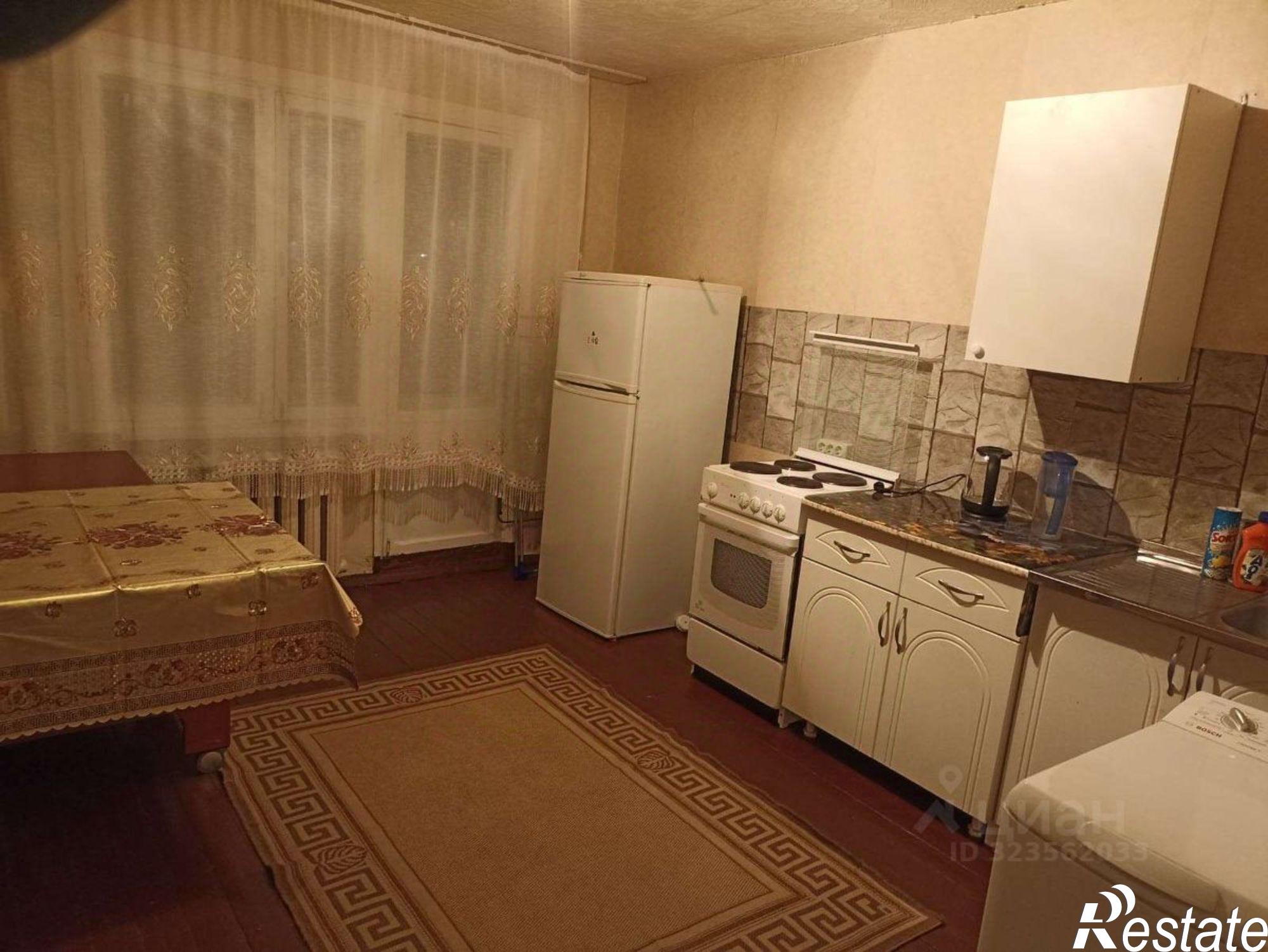 Купить квартиру за 1 000 000 рублей на улица 60 лет Октября, 10