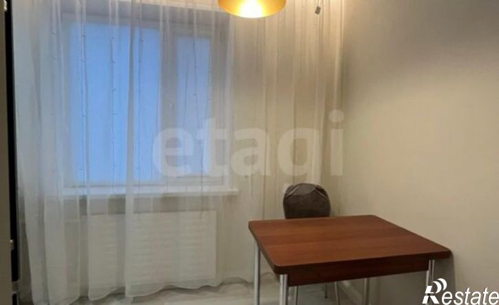 2-комн квартира ул Нефтяников, 52,  д. 52