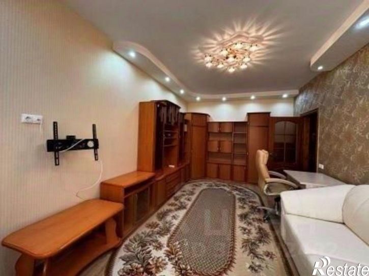 2-комн квартира Комсомольская улица, 23,  д. 23