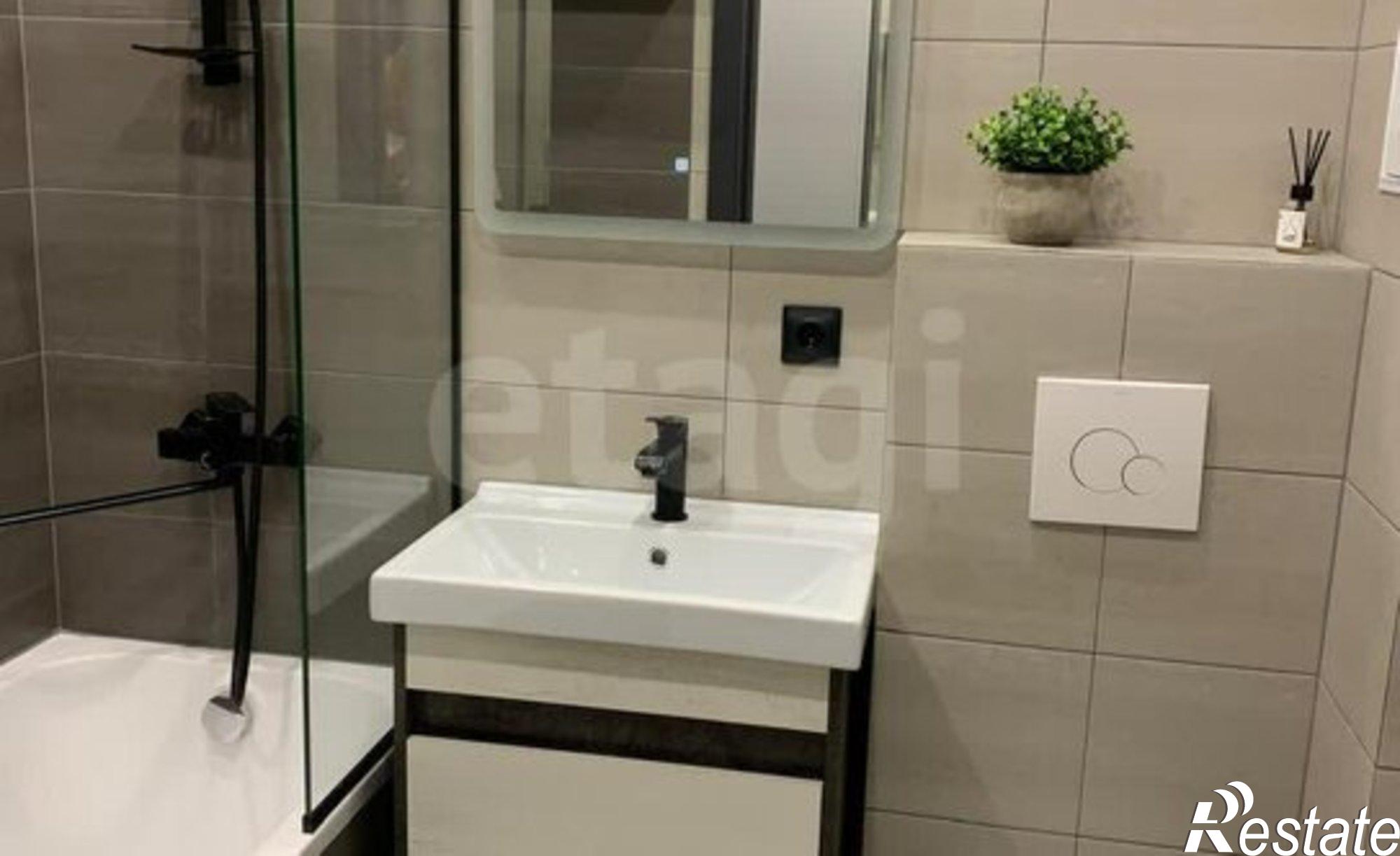 Купить квартиру за 5 550 000 рублей на Сыктывкар, улица Карла Маркса, 131