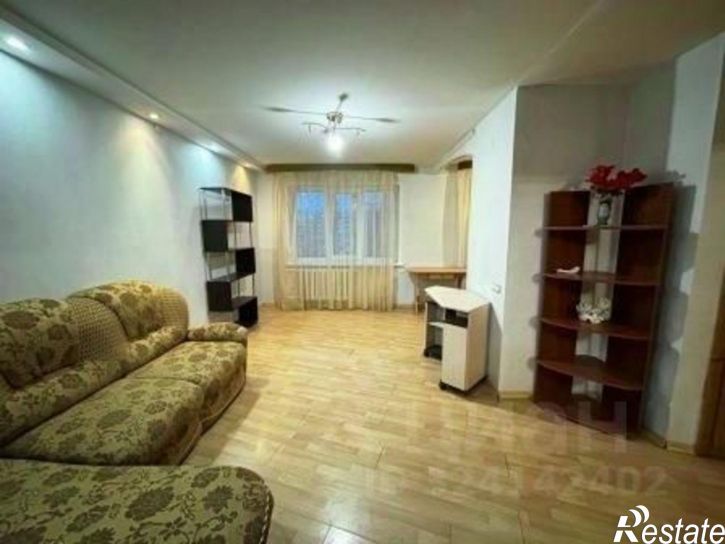 3-комн квартира улица Нефтяников, 46,  д. 46