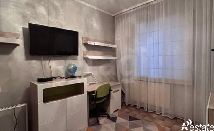 2-комн квартира Комсомольская улица, 19,  д. 19