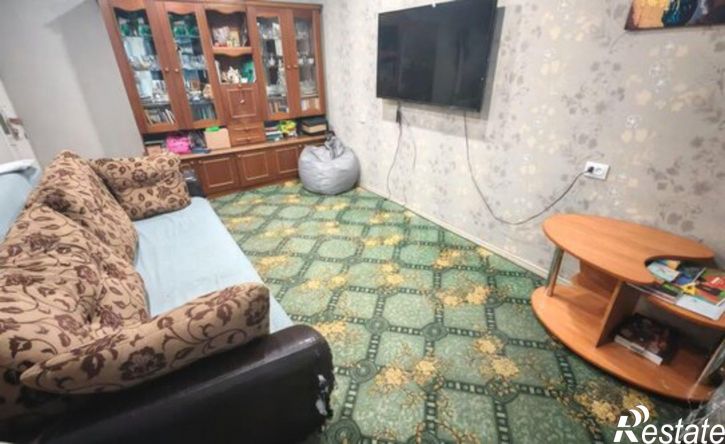 3-комн квартира мкр 6-й, 13,  д. 13