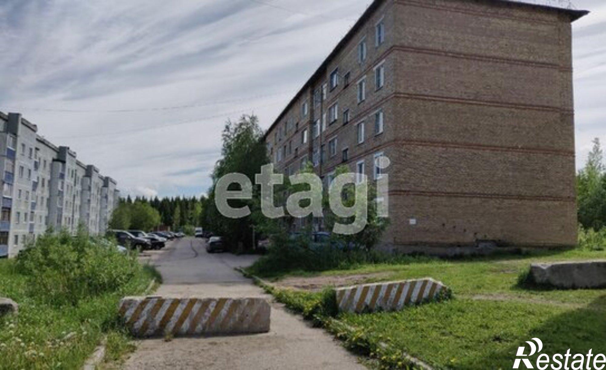 Купить квартиру за 2 440 000 рублей на мкр 5-й, 14