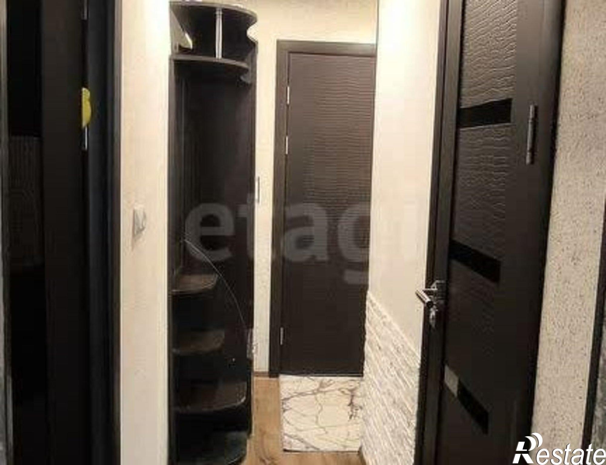 Купить квартиру за 2 400 000 рублей на мкр 6-й, 11