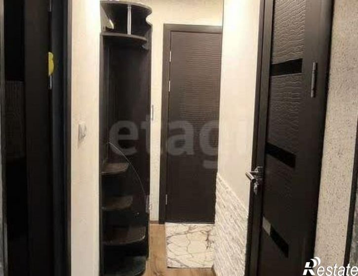 2-комн квартира мкр 6-й, 11,  д. 11