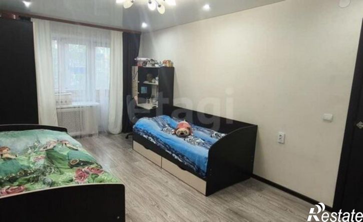 2-комн квартира мкр 6-й, 11,  д. 11