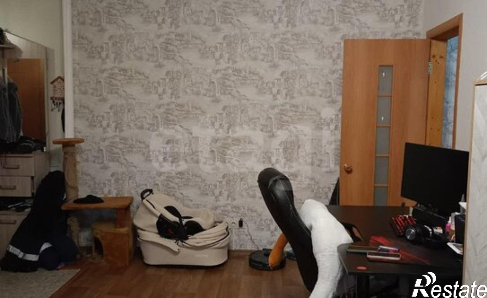 Купить квартиру за 2 000 000 рублей на Молодёжная улица, 10