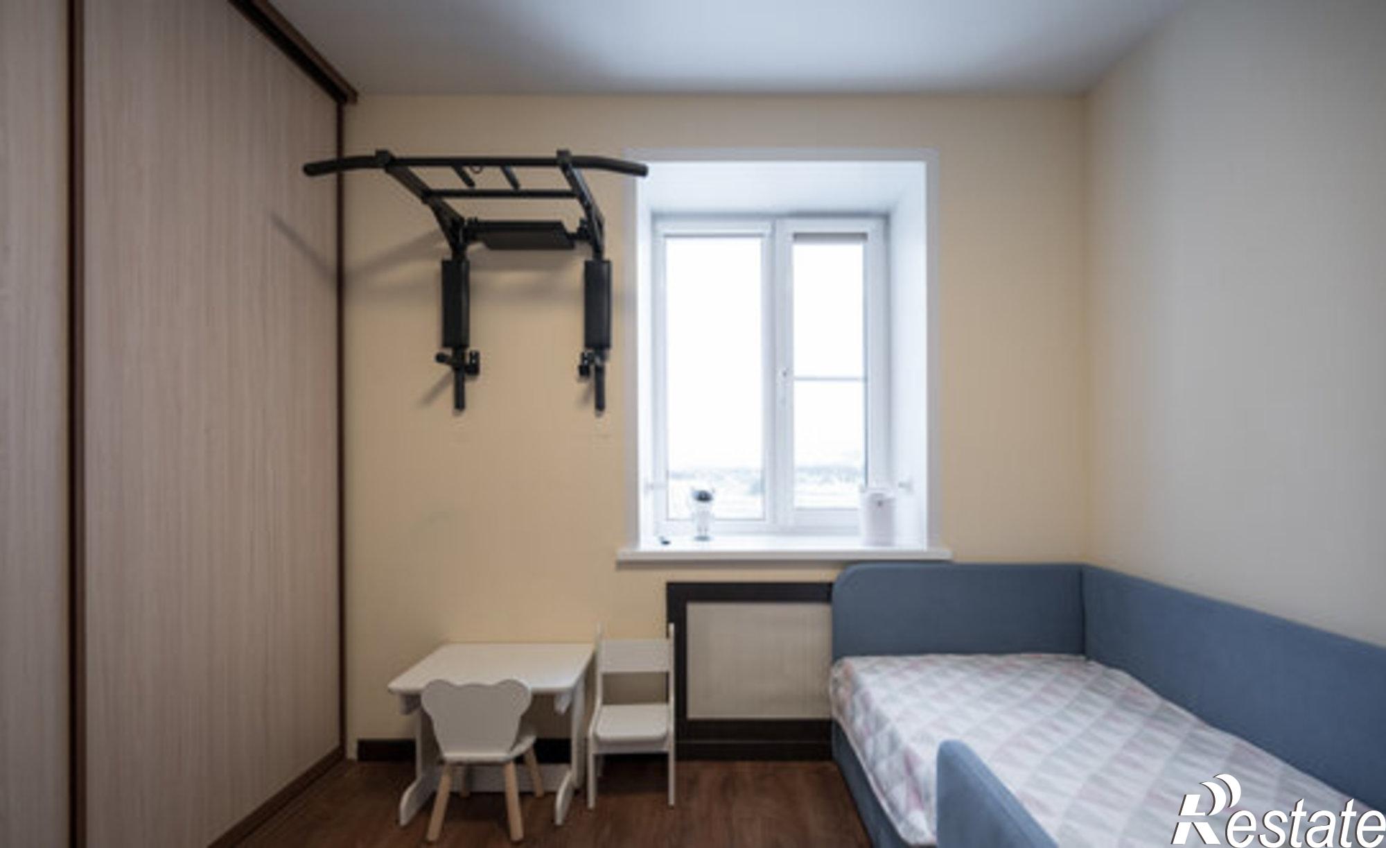 Купить квартиру за 9 300 000 рублей на Сыктывкар, район Орбита, Петрозаводская улица, 33/1