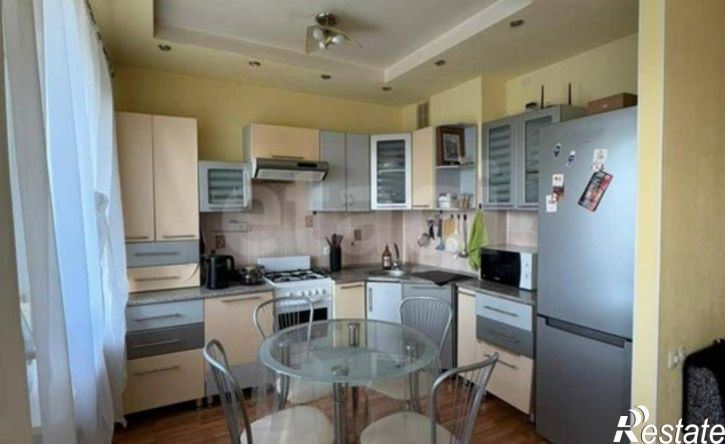 3-комн квартира мкр 5-й, 16,  д. 16