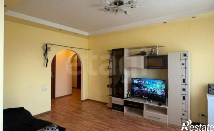 3-комн квартира мкр 5-й, 16,  д. 16