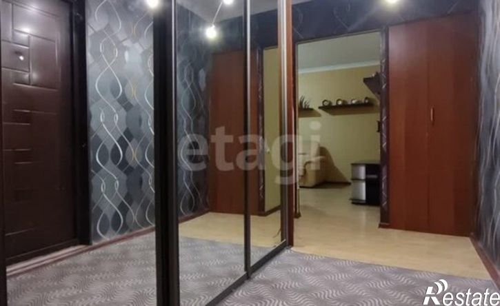 2-комн квартира улица Нефтяников, 50,  д. 50