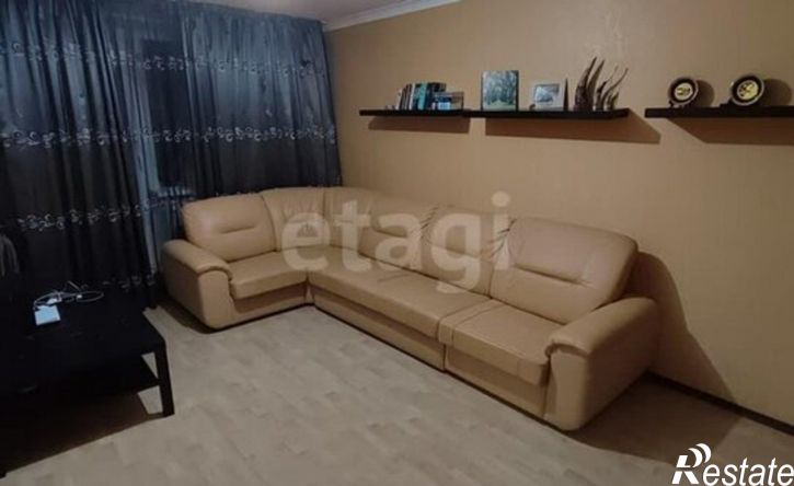 2-комн квартира улица Нефтяников, 50,  д. 50