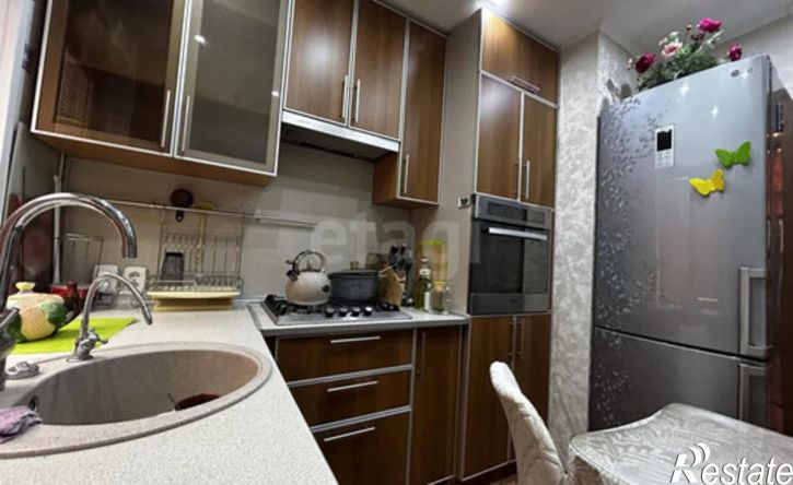 2-комн квартира улица 60 лет Октября, 11,  д. 11