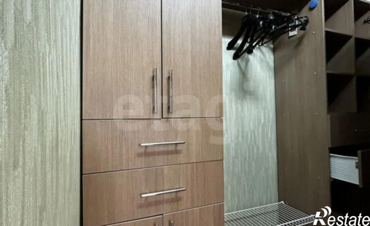 2-комн квартира улица 60 лет Октября, 11,  д. 11