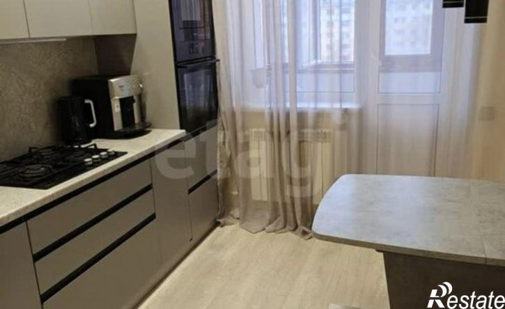3-комн квартира ул Парковая, 8,  д. 8