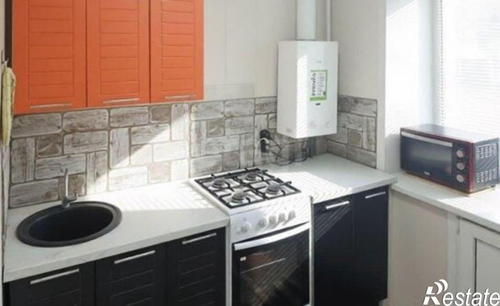 2-комн квартира мкр 6-й, 4,  д. 4