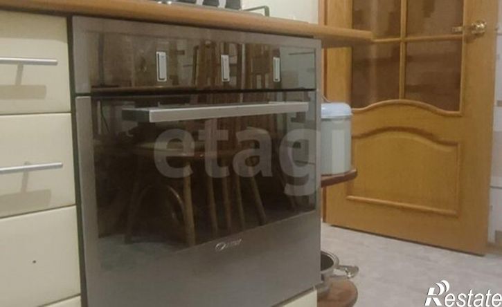 2-комн квартира улица Нефтяников, 50,  д. 50
