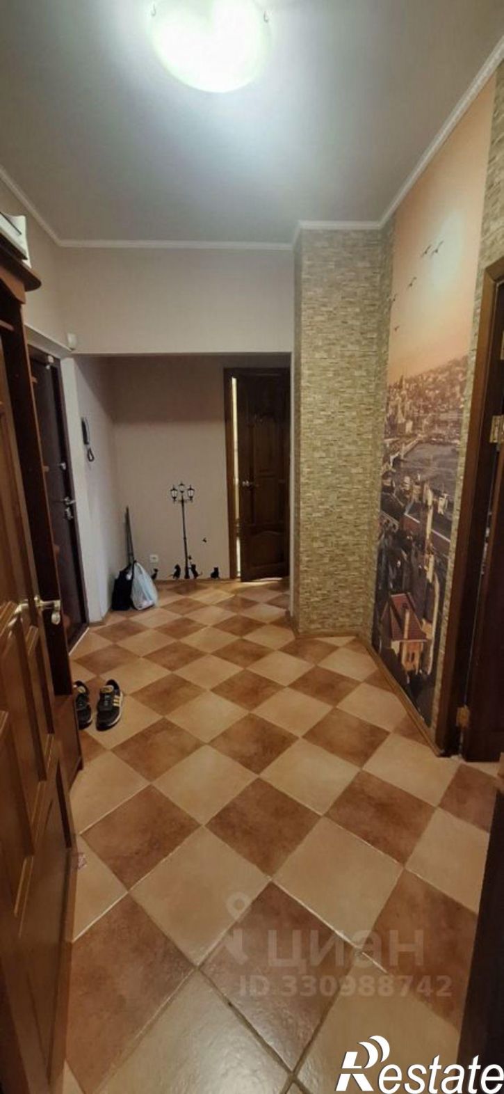 2-комн квартира улица Нефтяников, 45,  д. 45