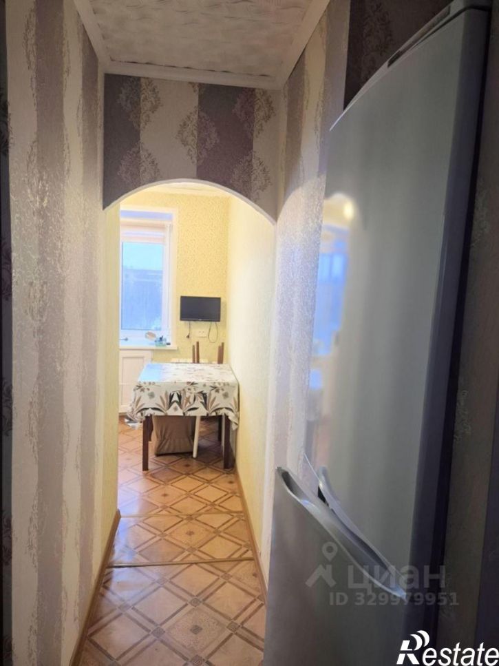 3-комн квартира улица Куратова, 12,  д. 12