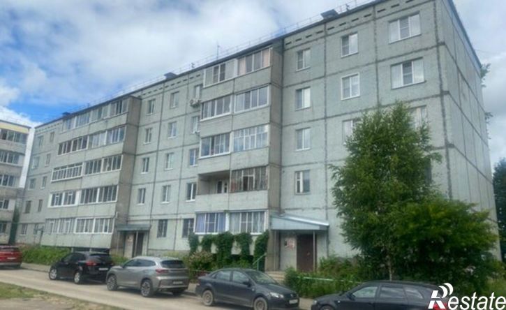 3-комн квартира Сыктывкар, Карьерная улица, 10