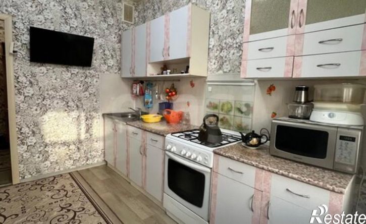 2-комн квартира Усинск, Парковая улица, 18