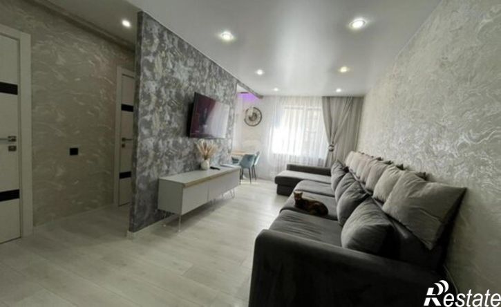 4-комн квартира Усинск, улица Ленина, 9