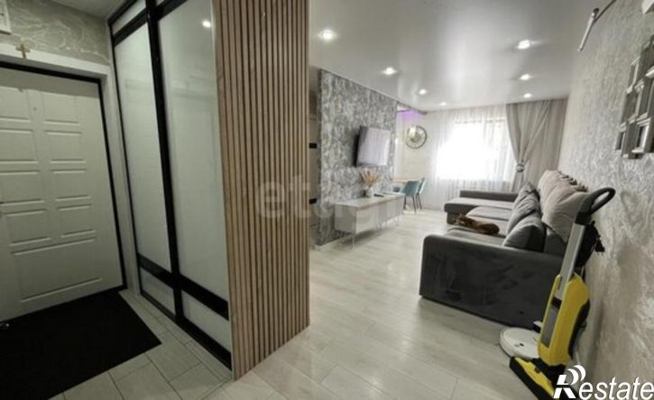 4-комн квартира Усинск, улица Ленина, 9