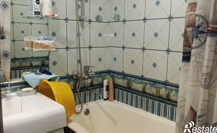 3-комн квартира Сыктывкар, улица Комарова, 22