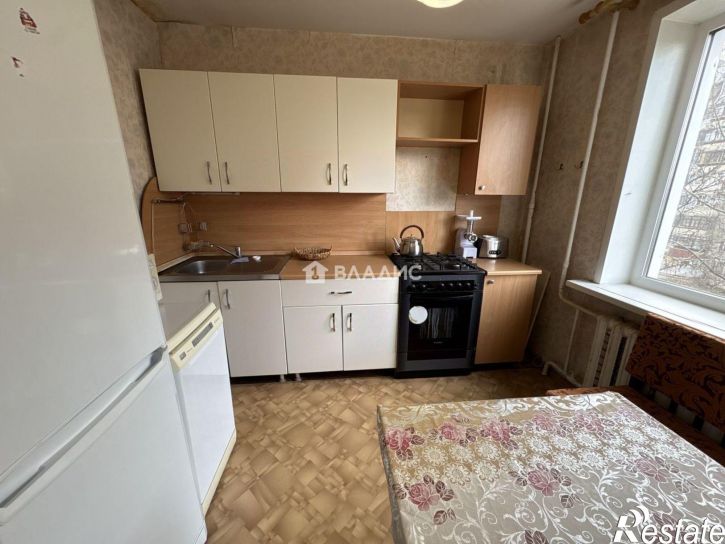 3-комн квартира Сыктывкар, улица Малышева, 19