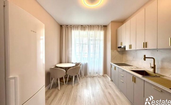 3-комн квартира Сыктывкар, улица Горького, 18