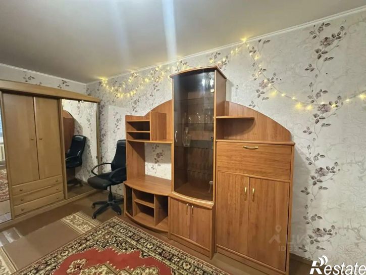 1-комн квартира Центральный м-н, Коммунистическая улица, 36
