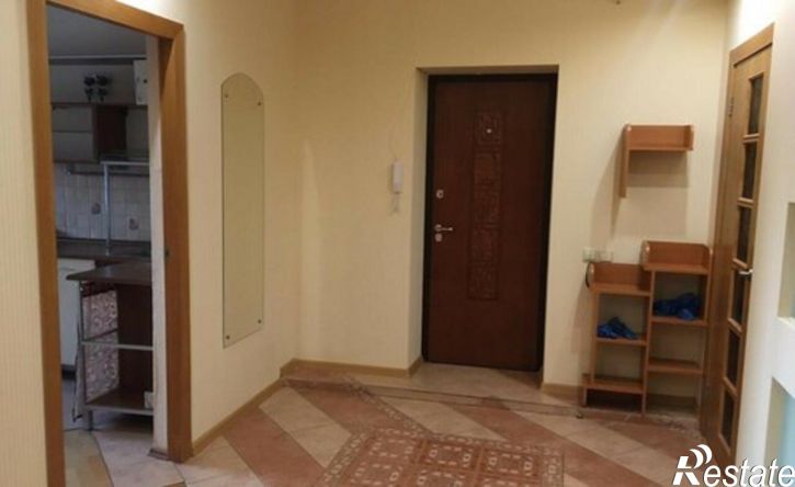 3-комн квартира Сыктывкар, Первомайская улица, 96