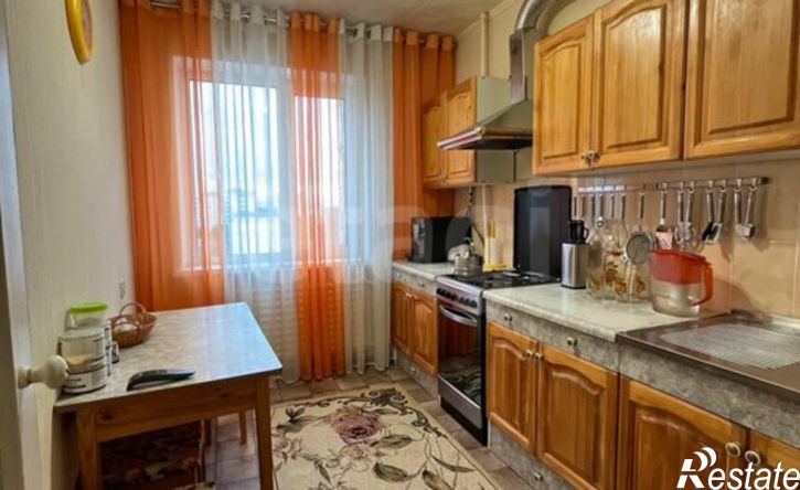 3-комн квартира Усинск, Молодёжная улица, 9