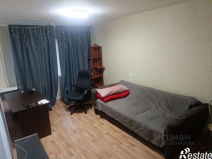 1-комн квартира Центральный м-н, Коммунистическая улица, 77