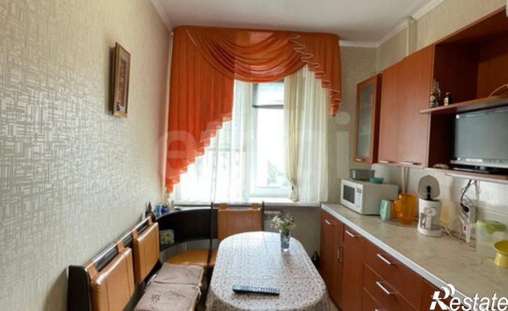 2-комн квартира Усинск, Молодёжная улица, 5