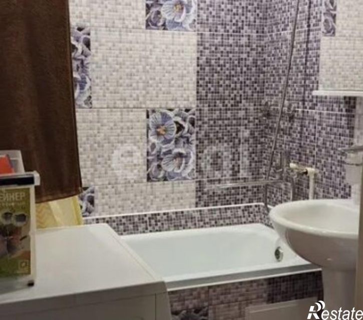 2-комн квартира Сыктывкар, улица Комарова, 3