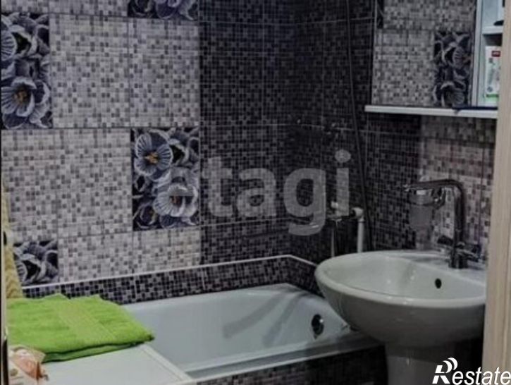 2-комн квартира Сыктывкар, улица Комарова, 3
