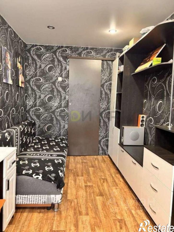 2-комн квартира улица Космонавтов,дом 12