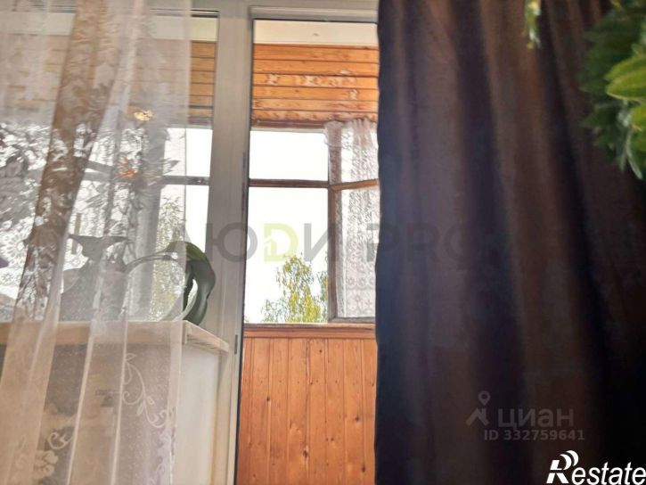 2-комн квартира улица Космонавтов,дом 12