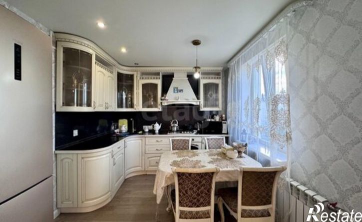 4-комн квартира Сыктывкар, улица Малышева, 14