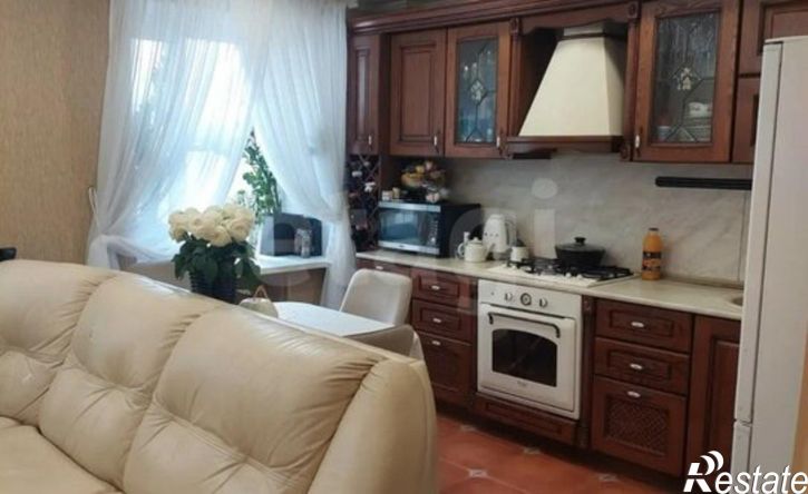 3-комн квартира Сыктывкар, Коммунистическая улица, 18