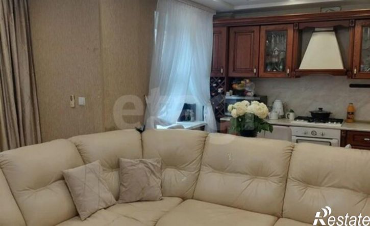 3-комн квартира Сыктывкар, Коммунистическая улица, 18