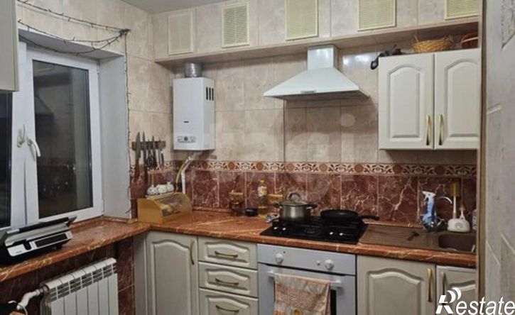 3-комн квартира Сыктывкар, улица Оплеснина, 17