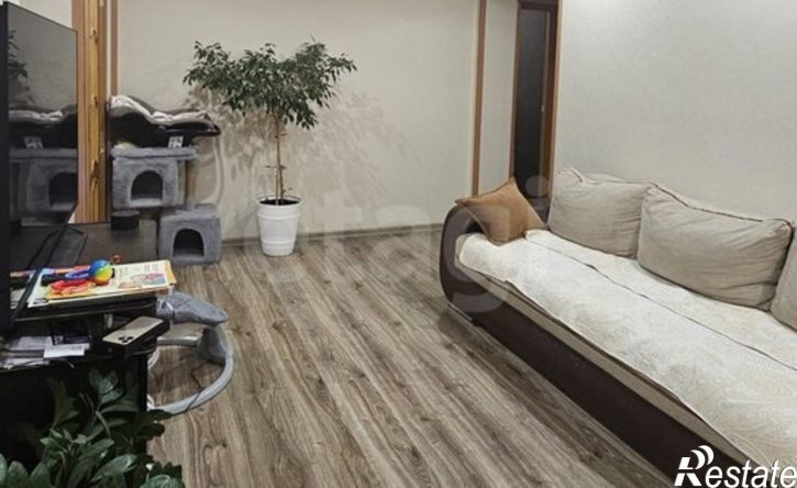 3-комн квартира Сыктывкар, улица Оплеснина, 17