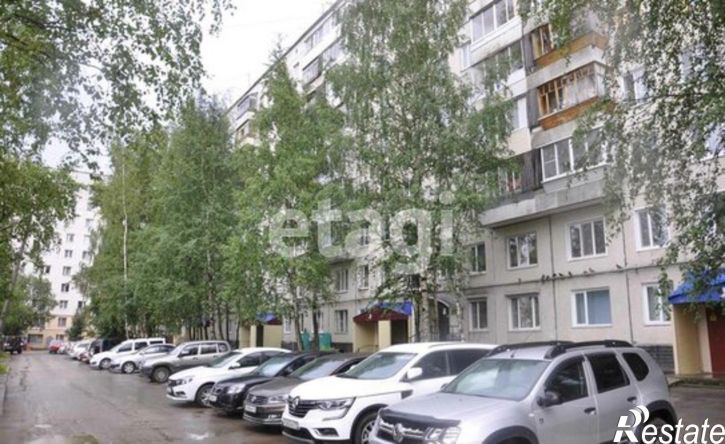 4-комн квартира Сыктывкар, Коммунистическая улица, 44