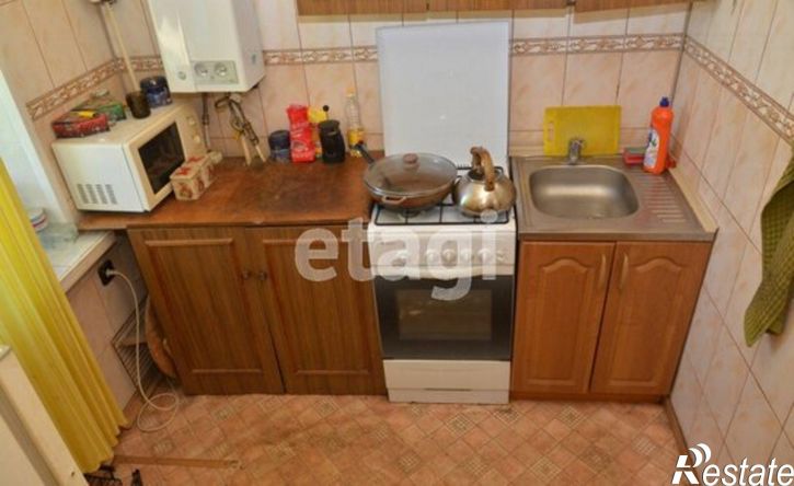 2-комн квартира Ухта, проспект Космонавтов, 1