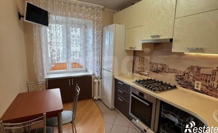 3-комн квартира Ухта, улица Куратова, 11