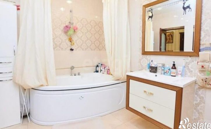3-комн квартира Сыктывкар, улица Клары Цеткин, 10